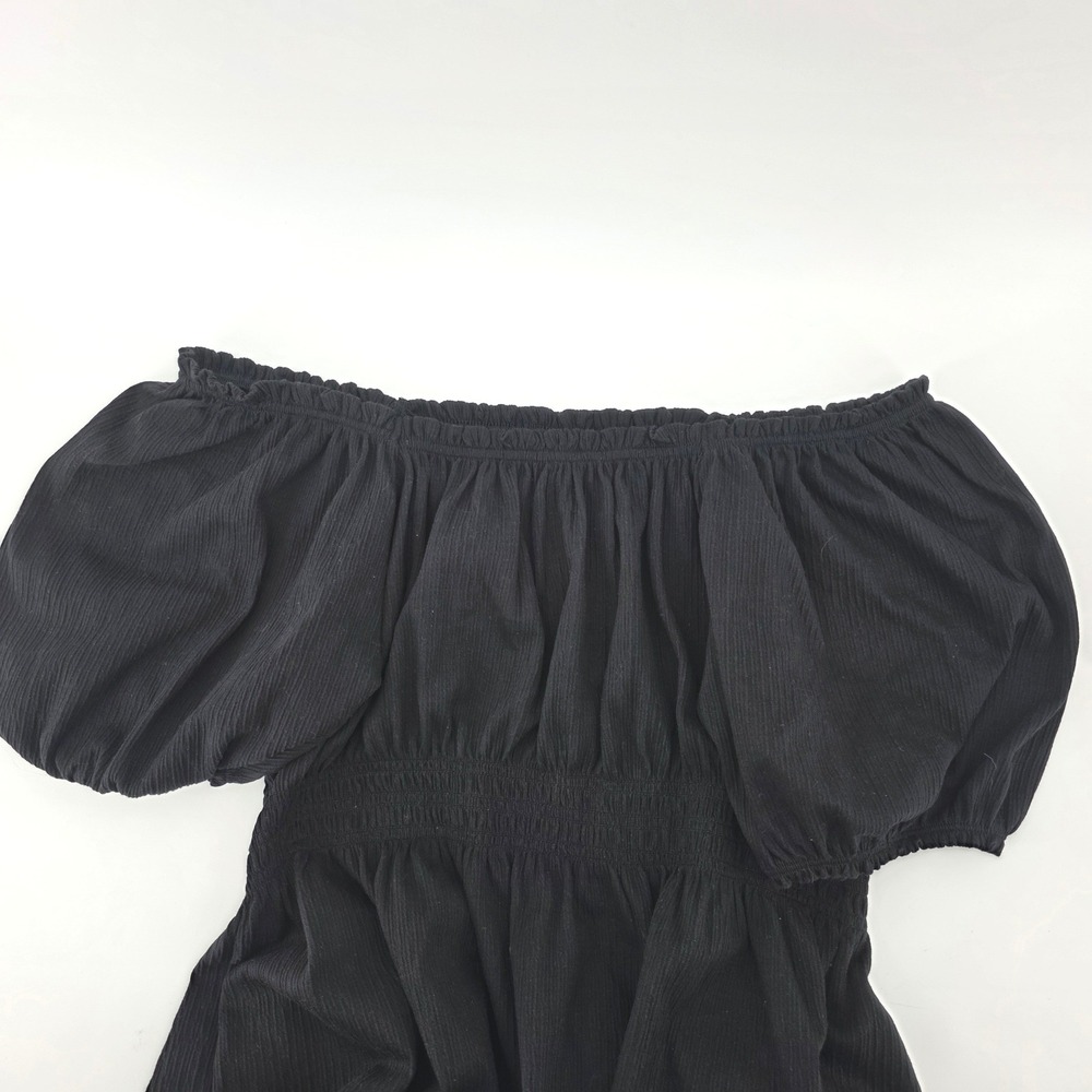 Old Navy Black Smocked Puff Sleeve Square Neck Off Shoulder‎ Peplum Top Size M